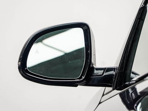 Used 2022 BMW X5 M50i w/ Premium Package image 15