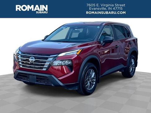 Used 2025 Nissan Rogue S FWD image 1