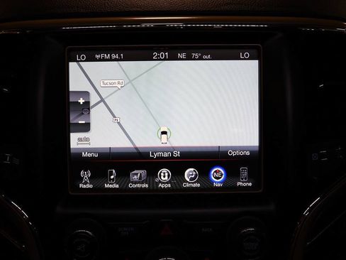 Used 2017 Jeep Grand Cherokee Limited w/ Luxury Group II AWD/4WD image 19