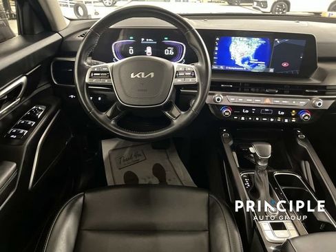Used 2025 Kia Telluride S FWD image 31