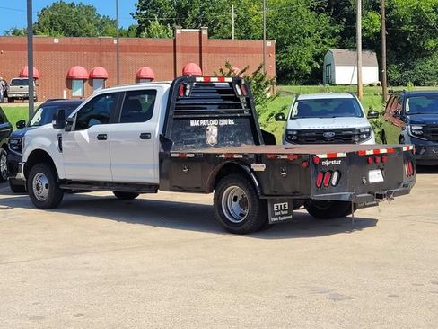 Used 2018 Ford F350 XL w/ Power Equipment Group AWD/4WD image 6