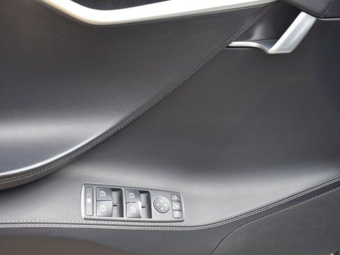 Used 2018 Tesla Model S 100D AWD/4WD image 28