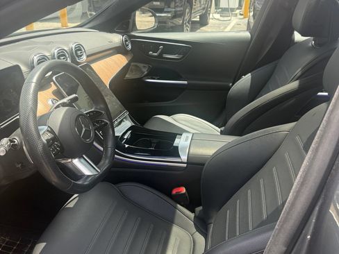 Used 2024 Mercedes-Benz C 300 Sedan image 9