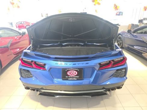 Used 2023 Chevrolet Corvette Stingray w/ Z51 Performance Package image 7