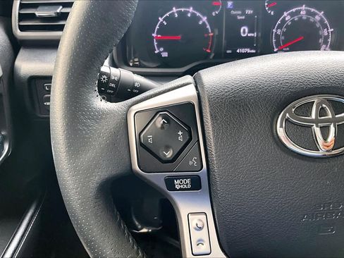 Used 2024 Toyota 4Runner SR5 RWD image 23