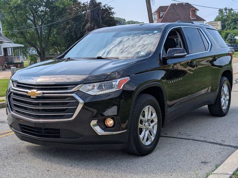 Used 2018 Chevrolet Traverse LT FWD image 10