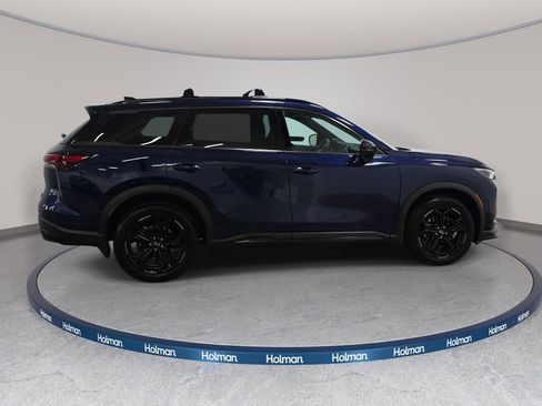 Certified 2026 INFINITI QX60 Sport w/ Dark Cargo Package AWD/4WD image 4