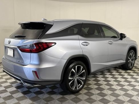 Used 2022 Lexus RX 350L Premium w/ Premium Package AWD/4WD image 9
