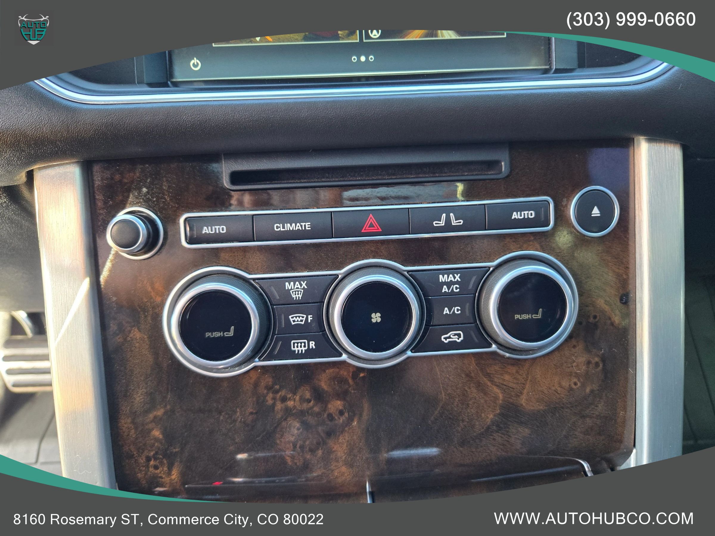 Used 2016 Land Rover Range Rover Supercharged AWD/4WD image 17
