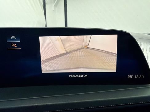 Used 2024 Cadillac XT4 Premium Luxury AWD/4WD image 30