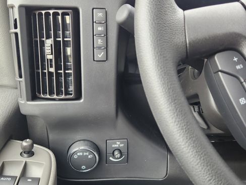 New 2025 Chevrolet Express 2500 w/ Driver Convenience Package image 24