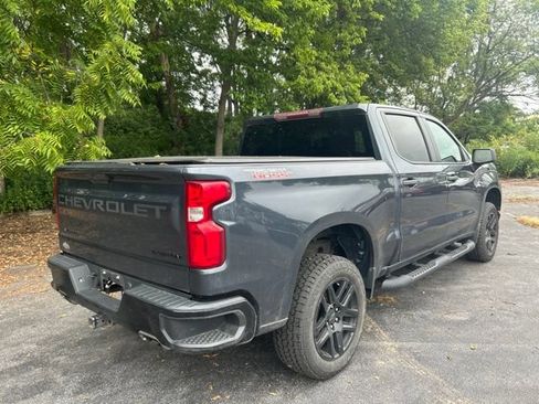 Used 2021 Chevrolet Silverado 1500 Custom Trail Boss w/ Safety Confidence Package AWD/4WD image 3