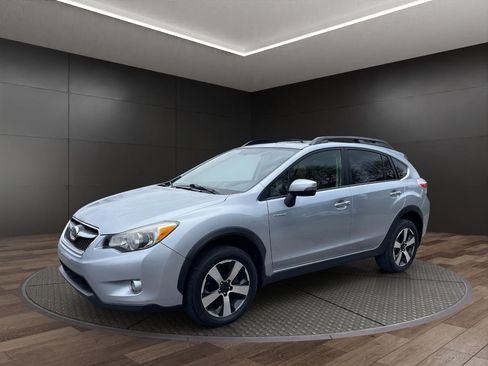 Used 2015 Subaru Crosstrek Touring AWD/4WD image 4
