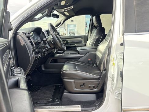 Used 2020 RAM 2500 Limited image 25