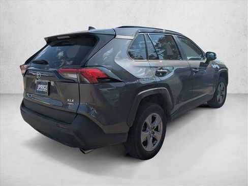Used 2024 Toyota RAV4 XLE AWD/4WD image 4