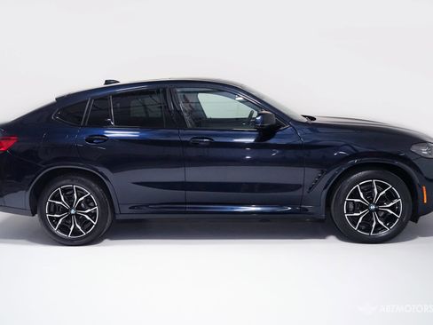 Used 2023 BMW X4 xDrive30i w/ M Sport Package AWD/4WD image 3