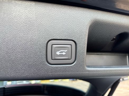 Certified 2024 Chevrolet Equinox EV RS image 5