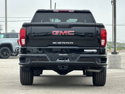 New 2026 GMC Sierra 1500 Elevation image 4