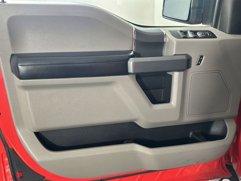 Used 2017 Ford F150 XLT w/ Equipment Group 301A Mid image 33