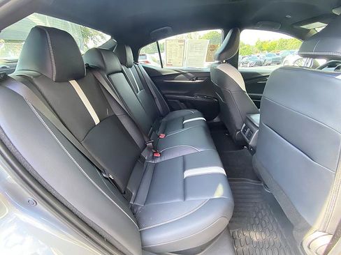 Certified 2025 Toyota Camry SE FWD image 20