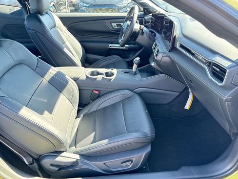 New 2025 Ford Mustang Premium image 22