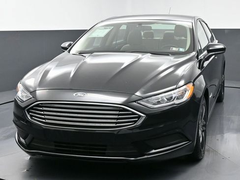 Used 2018 Ford Fusion S image 5