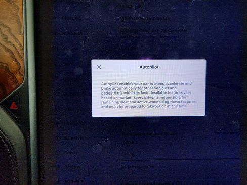 Used 2018 Tesla Model X 100D image 16