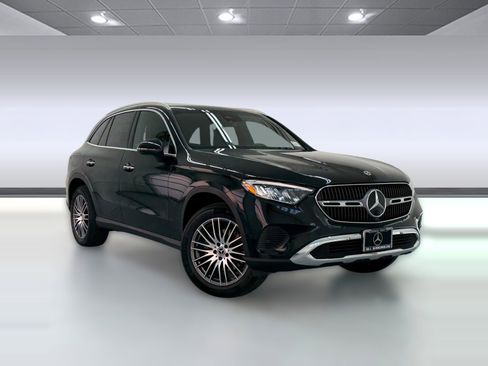 Used 2026 Mercedes-Benz GLC 300 image 6