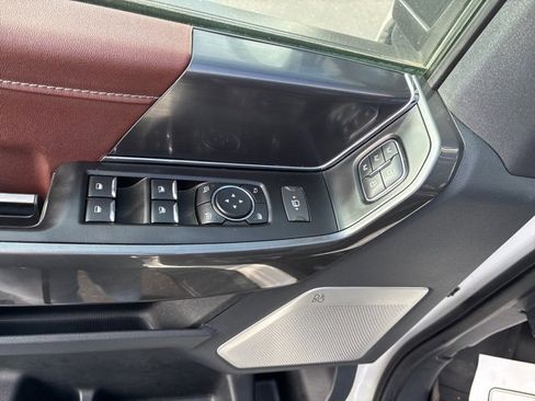 Certified 2022 Ford F150 Lariat w/ Equipment Group 502A High image 25