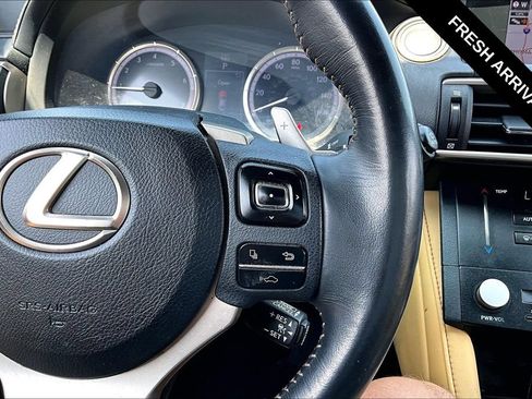 Used 2015 Lexus RC 350 w/ Luxury Package RWD image 13
