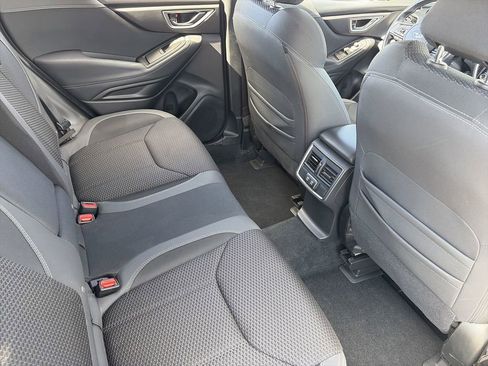 Used 2024 Subaru Forester Premium AWD/4WD image 29
