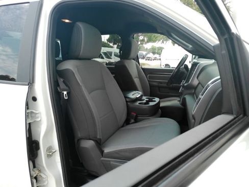 Used 2023 RAM 2500 Big Horn w/ Level 1 Equipment Group AWD/4WD image 20