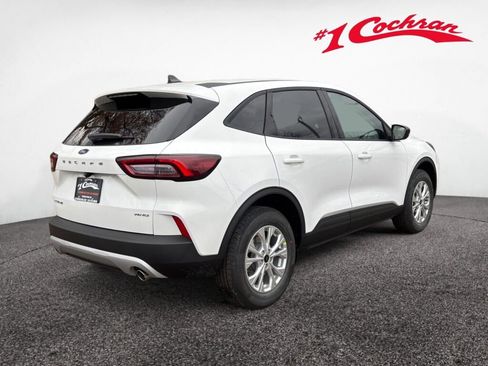 New 2026 Ford Escape Active image 6