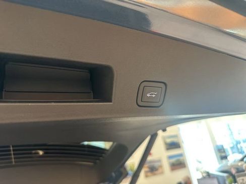 New 2026 Chevrolet Traverse Z71 image 13