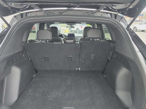 Certified 2025 Ford Escape ST-Line AWD/4WD image 5