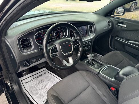 Used 2018 Dodge Charger GT AWD/4WD image 46