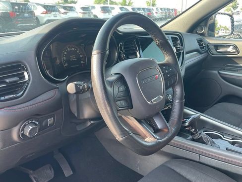 Used 2025 Dodge Durango GT AWD/4WD image 9