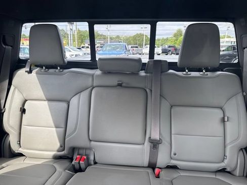 Used 2019 GMC Sierra 1500 SLT w/ SLT Premium Package AWD/4WD image 11