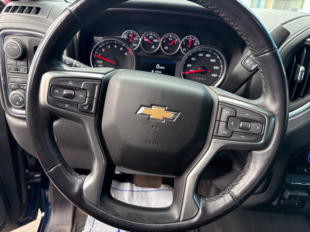 Used 2021 Chevrolet Silverado 1500 LT AWD/4WD image 24