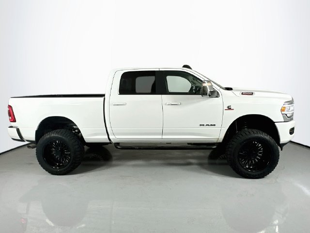 Used 2024 RAM 2500 Laramie w/ Safety Group AWD/4WD image 10