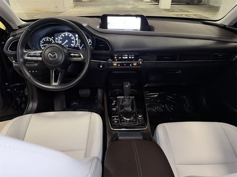 Used 2023 MAZDA CX-30 AWD 2.5 S w/ Premium Package image 21