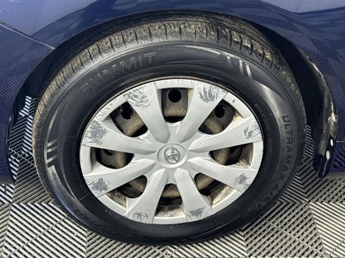 Used 2011 Toyota Corolla LE image 10