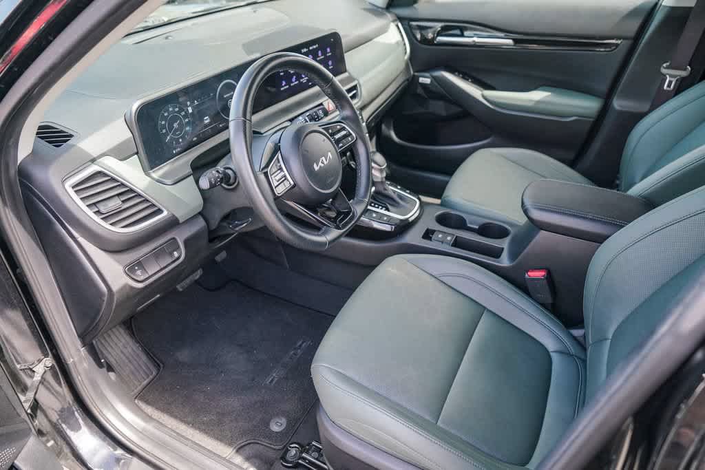Certified 2024 Kia Seltos SX AWD/4WD image 16