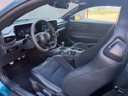 Used 2026 Ford Mustang Dark Horse image 10