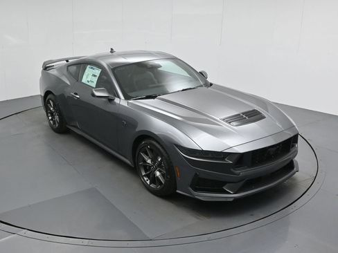 New 2026 Ford Mustang Dark Horse image 34