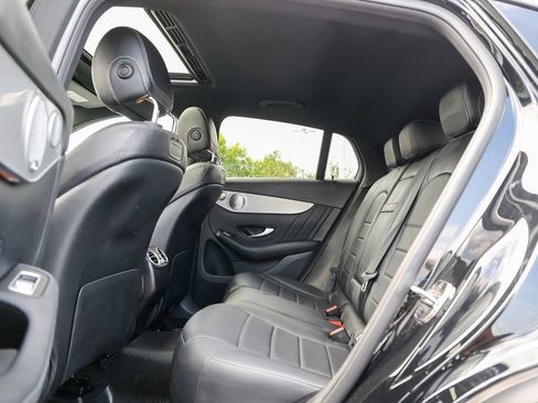 Used 2019 Mercedes-Benz GLC 300 4MATIC Coupe image 40