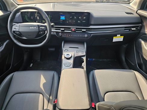 New 2026 Kia Sportage EX w/ EX Panoramic Sunroof Package image 9