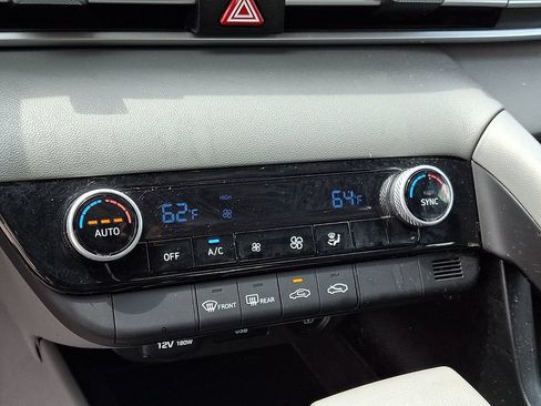 Certified 2023 Hyundai Elantra SEL w/ Cargo Package FWD image 16