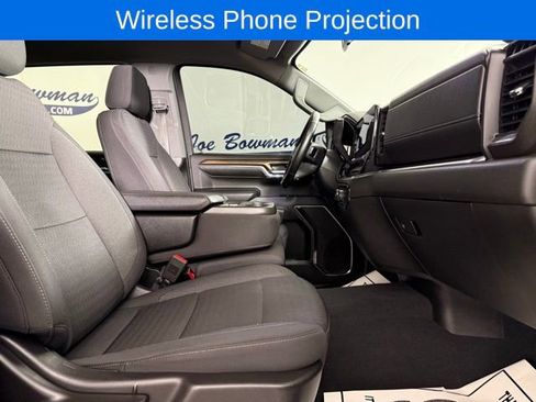 Used 2023 Chevrolet Silverado 1500 LT w/ Z71 Off-Road Package image 17