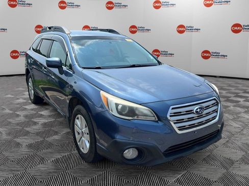 Used 2017 Subaru Outback 2.5i Premium AWD/4WD image 6